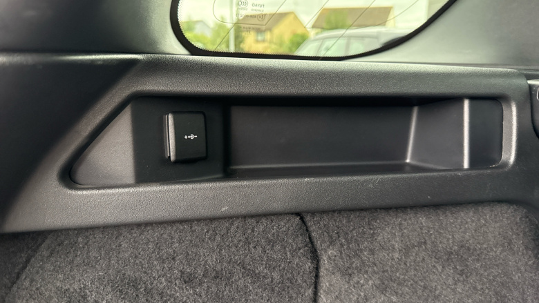 Land Rover Discovery Sport 2.0 D200 R-Dynamic HSE 5dr Auto [5 Seat] Diesel Station Wagon